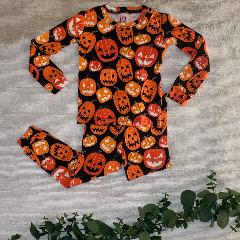 PJ Place | 🎃 Set